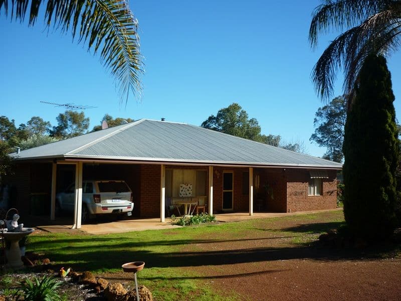 16 Egret Place, Chittering WA 6084, Chittering - Thumbnail 2