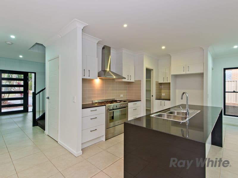 34A Maryborough Terrace, Scarborough QLD 4020, Scarborough - Thumbnail 3