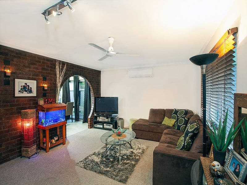 2 Doris Street, ANDERGROVE QLD 4740, Andergrove - Thumbnail 2