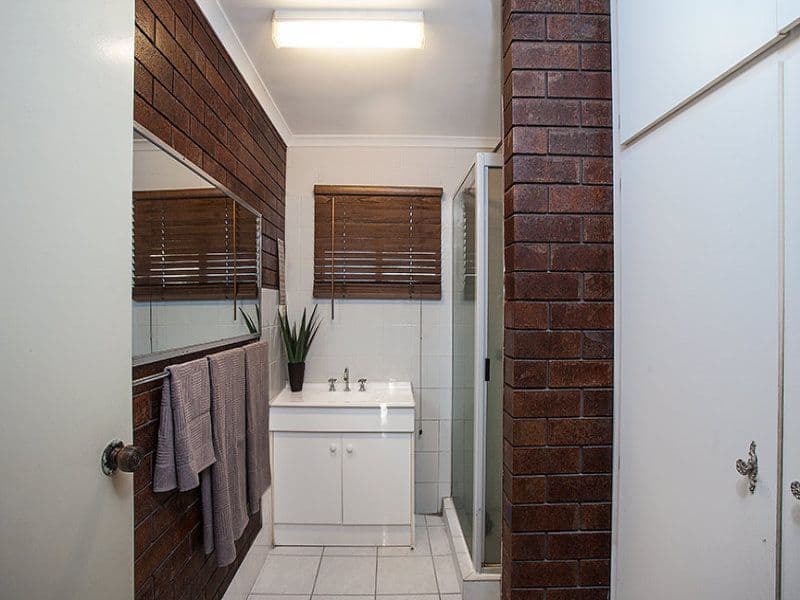 2 Doris Street, ANDERGROVE QLD 4740, Andergrove - Thumbnail 5