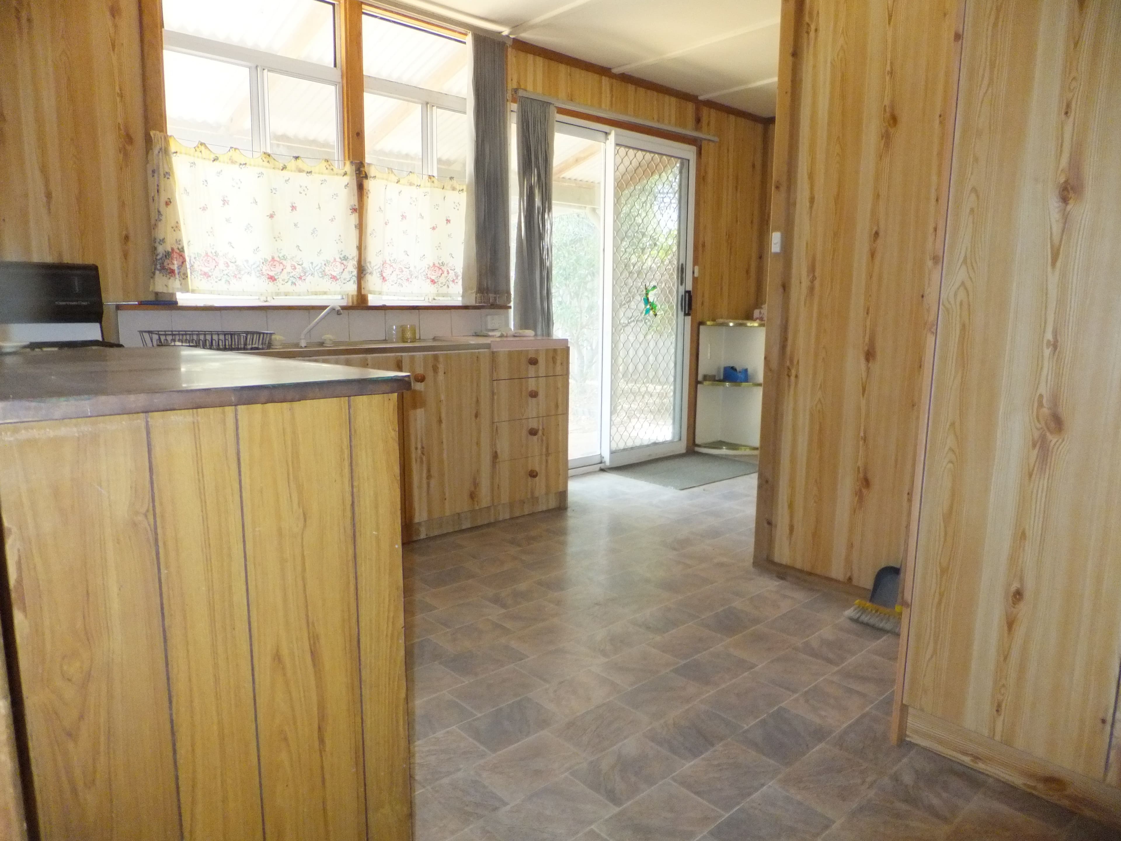 12 Douglas Street, Hopetoun WA 6348, Hopetoun - Thumbnail 4