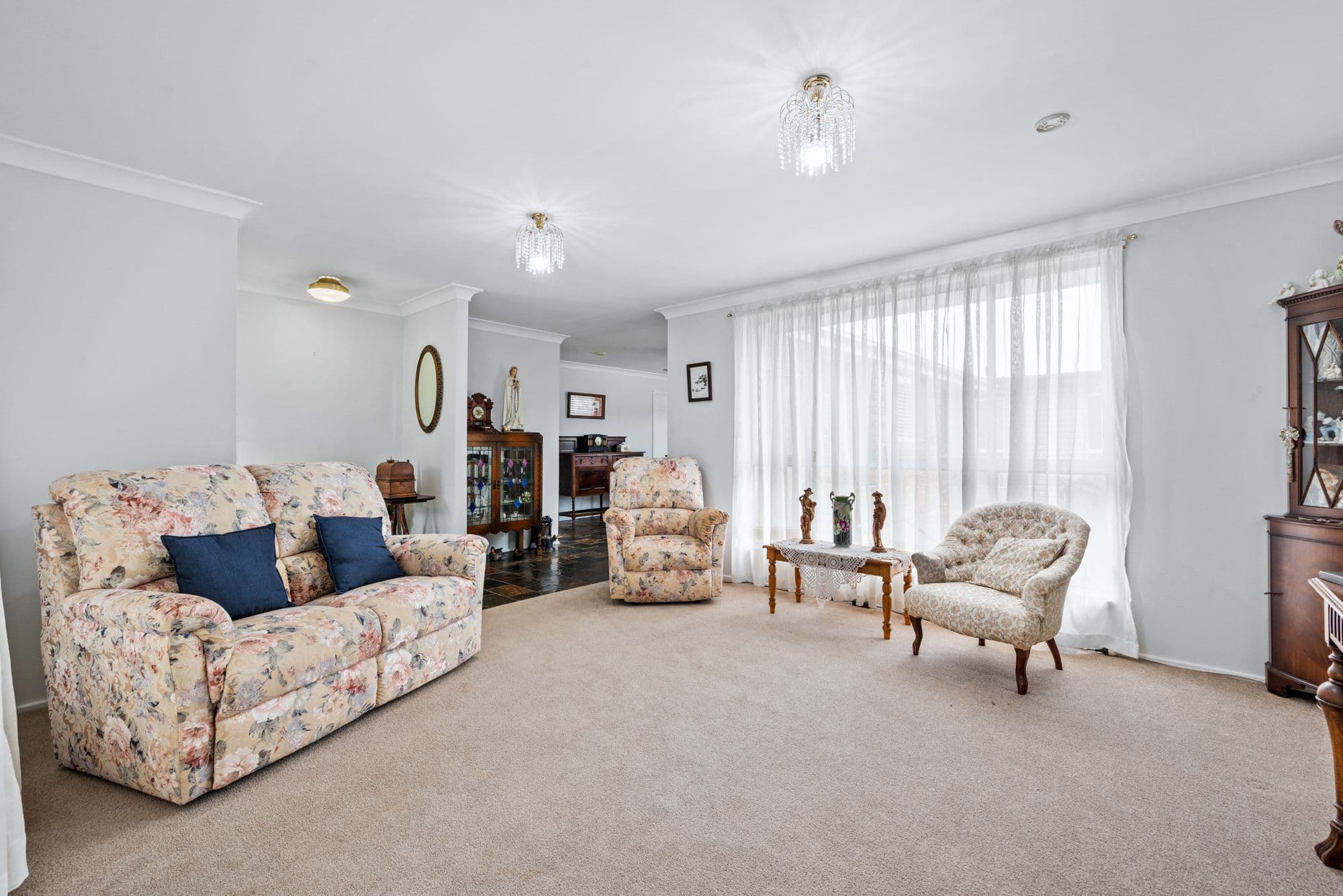 9 Malbec Place, Eschol Park NSW 2558, Eschol Park - Thumbnail 2
