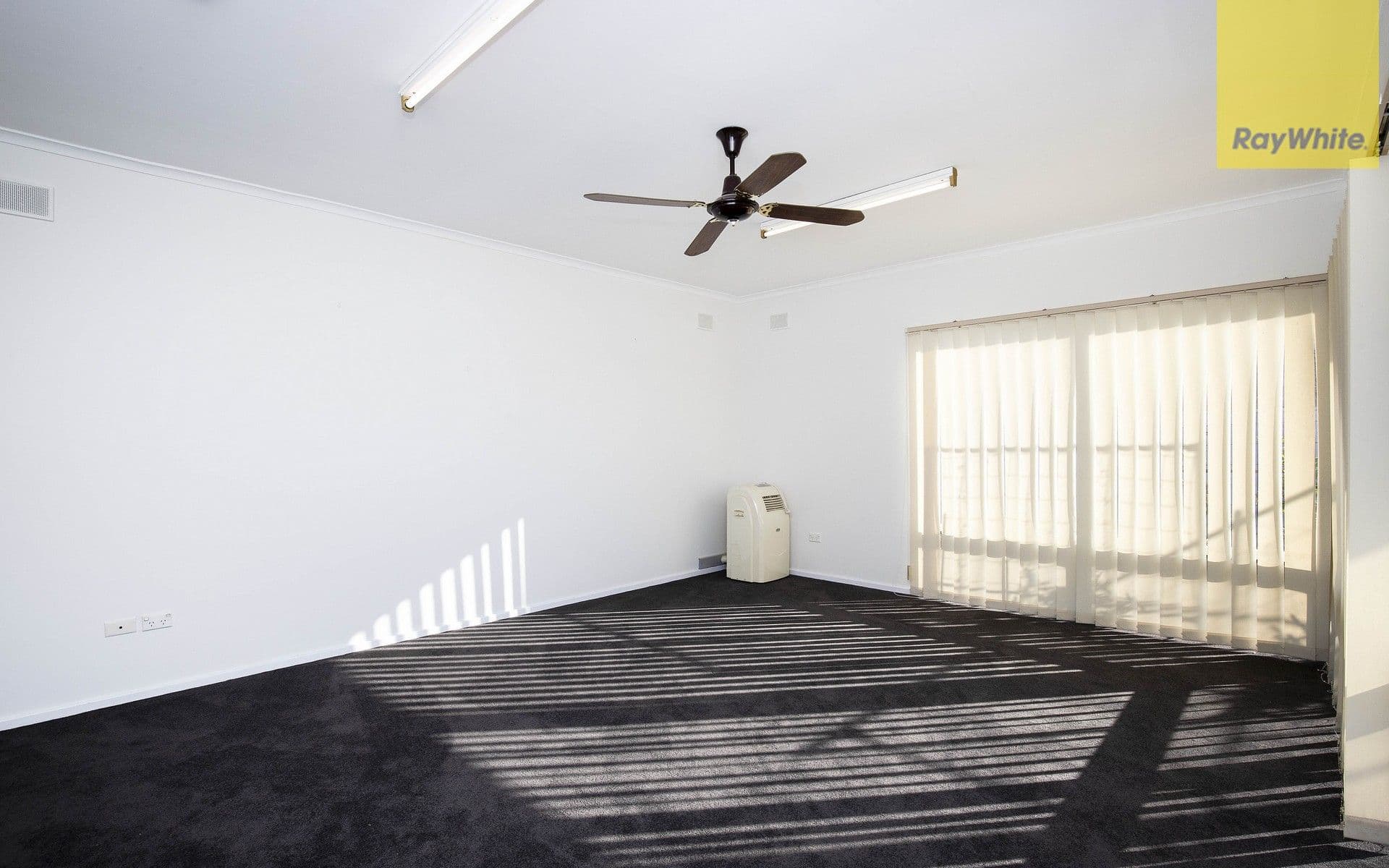 72 Ingerson Street, West Beach SA 5024, West Beach - Thumbnail 4