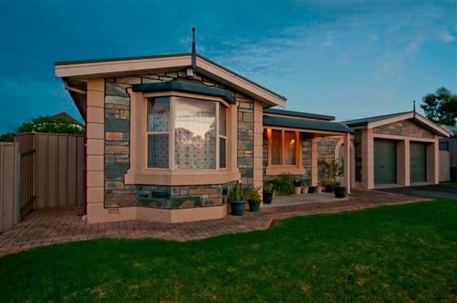 64 Dellfield Drive, Templestowe Lower, VIC 3107, Templestowe Lower - Thumbnail 2