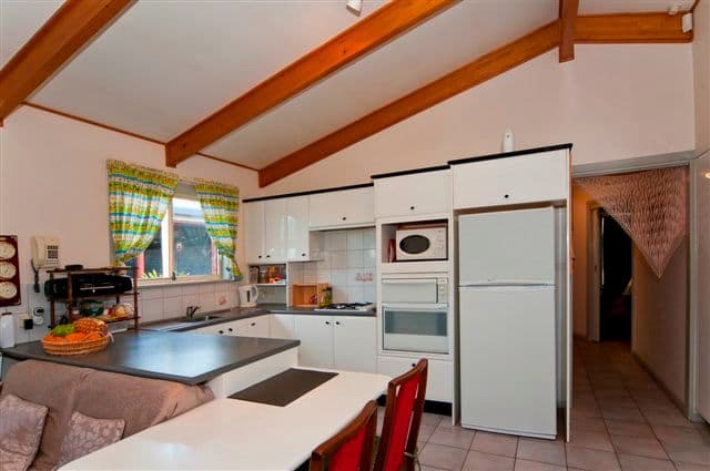 64 Dellfield Drive, Templestowe Lower, VIC 3107, Templestowe Lower - Thumbnail 3
