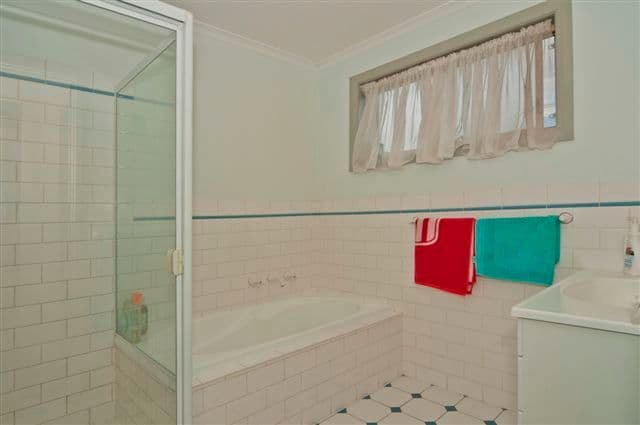 64 Dellfield Drive, Templestowe Lower, VIC 3107, Templestowe Lower - Thumbnail 5