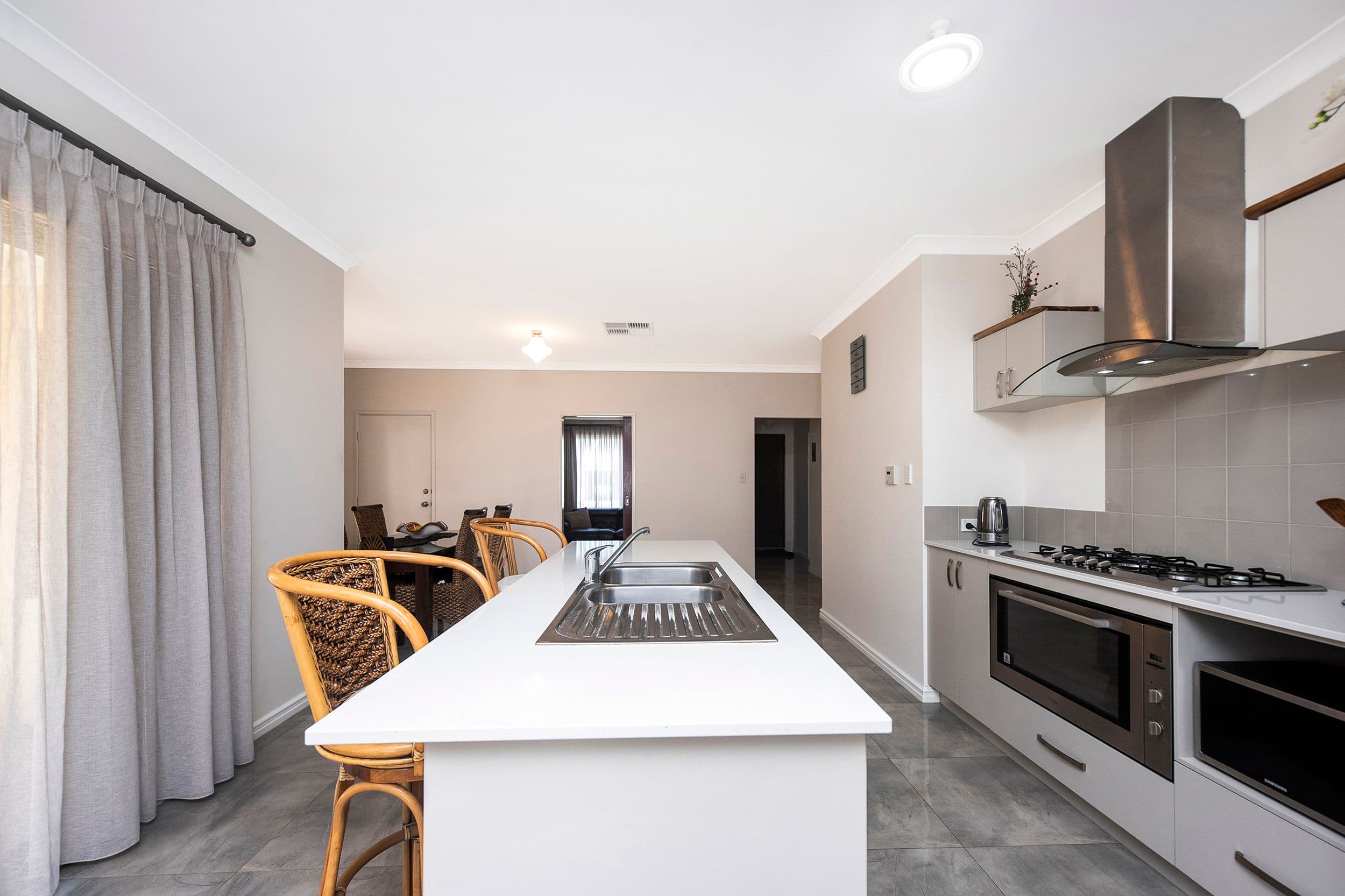 16 Fintown Street, Bullsbrook WA 6084, Bullsbrook - Thumbnail 5