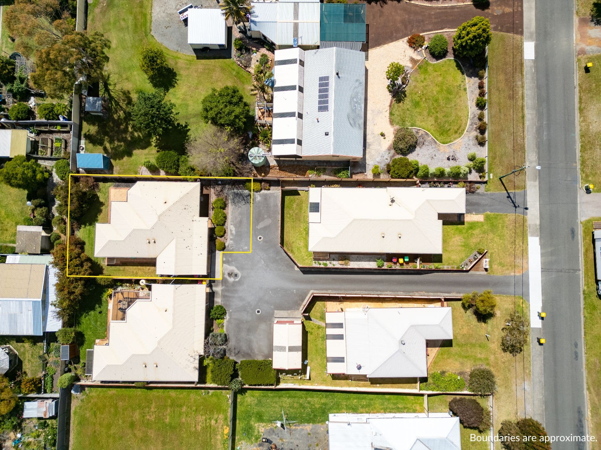48 Katoomba Street, Orana WA 6330, Orana - Thumbnail 2