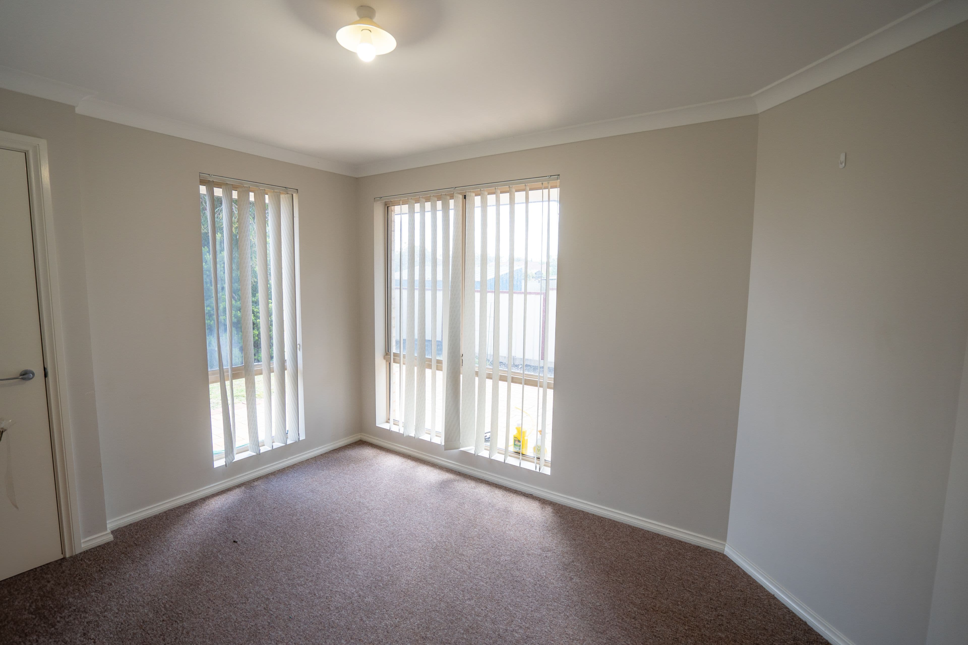 48 Katoomba Street, Orana WA 6330, Orana - Thumbnail 8