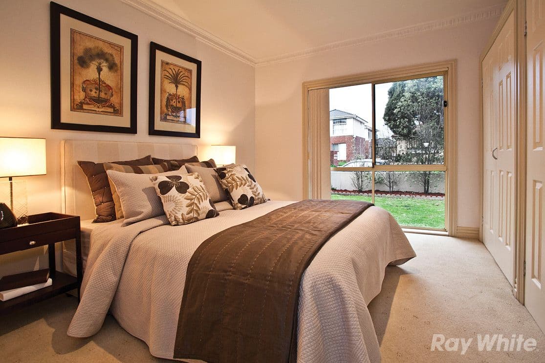 10 Holmes Street, NOBLE PARK VIC 3174, Noble Park - Thumbnail 4