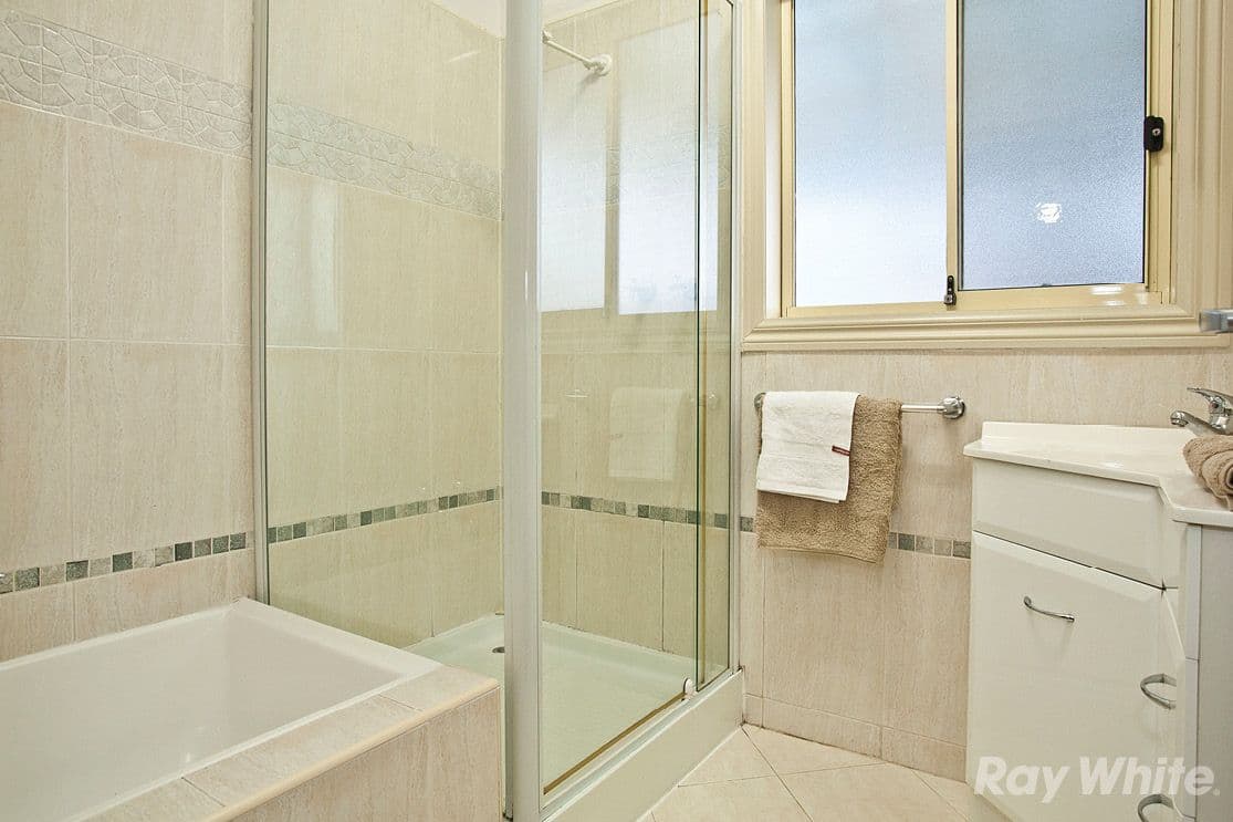 10 Holmes Street, NOBLE PARK VIC 3174, Noble Park - Thumbnail 7