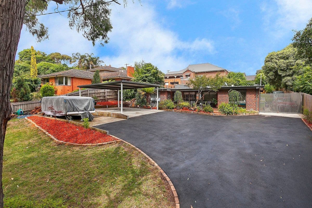 27 Mangans Road, Lilydale VIC 3140, Lilydale - Image 1