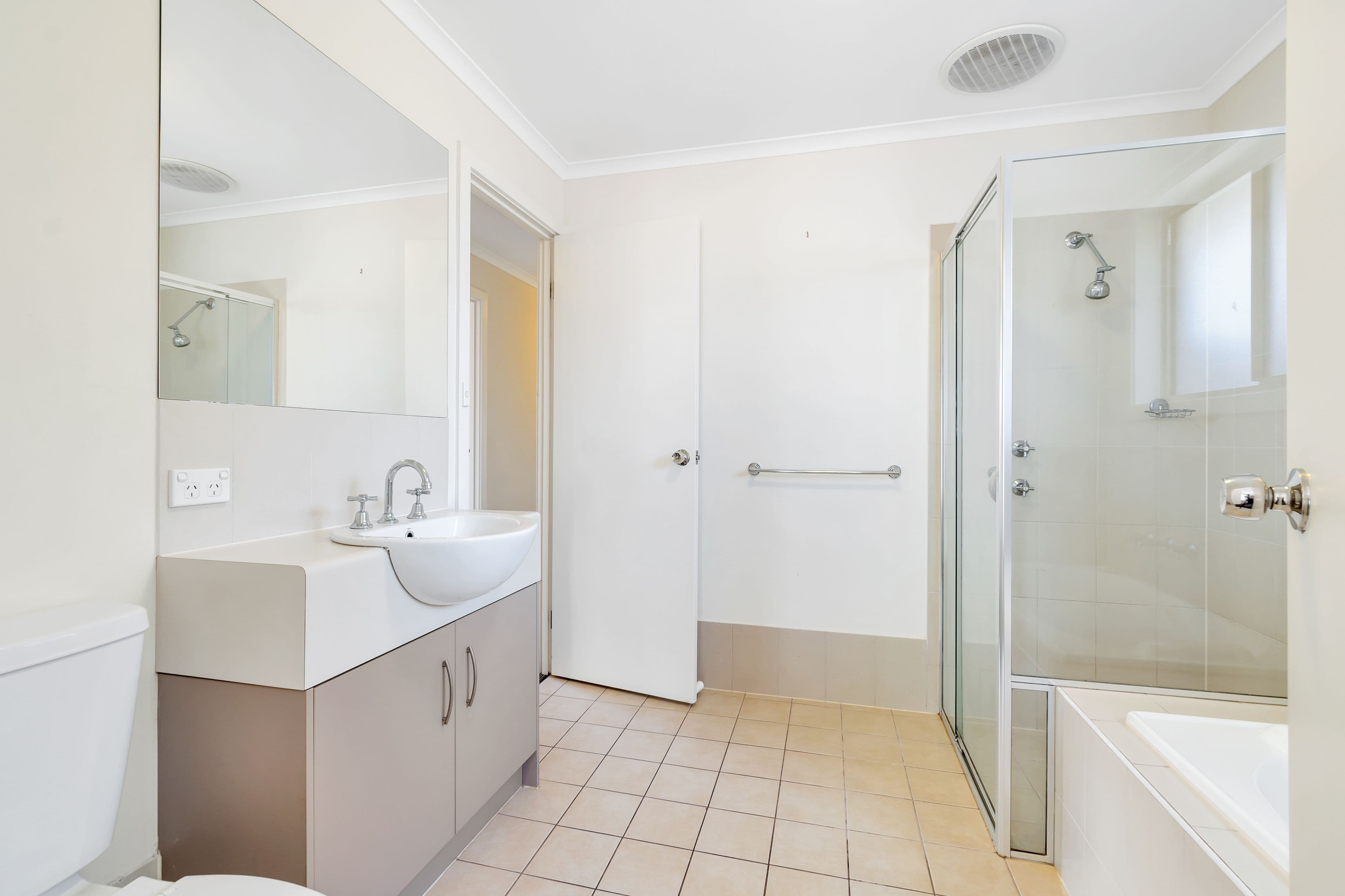 44 Charlotte Street, Smithfield SA 5114, Smithfield - Thumbnail 4