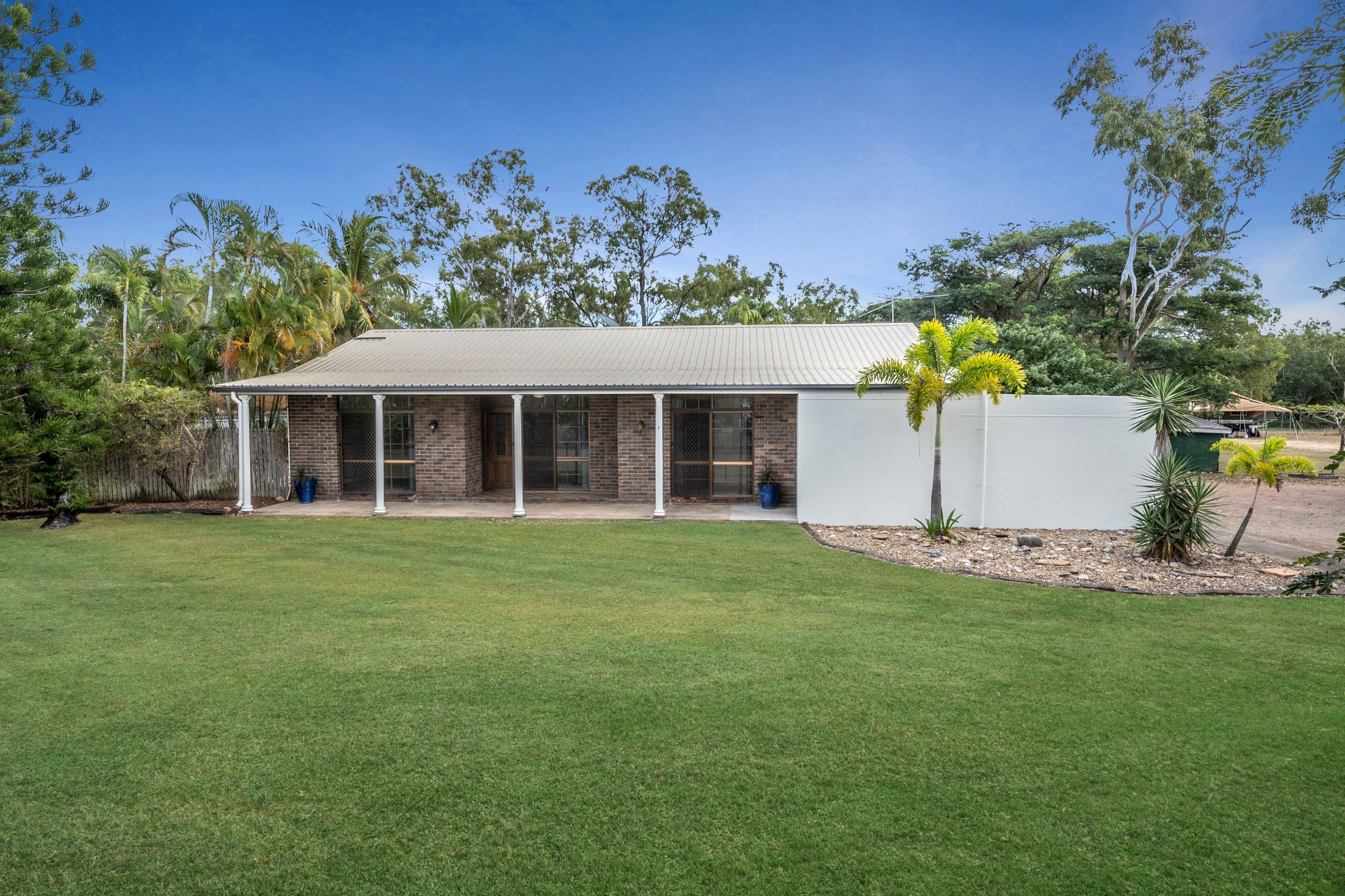 7 Andalusian Place, Black River QLD 4818, Black River - Image 1