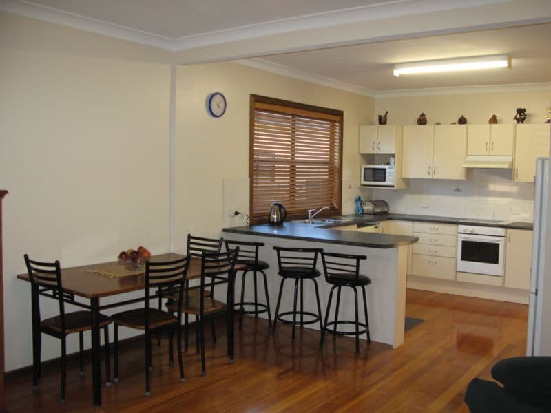 27 Patrick Street, BELMONT NORTH NSW 2280, Belmont North - Thumbnail 3