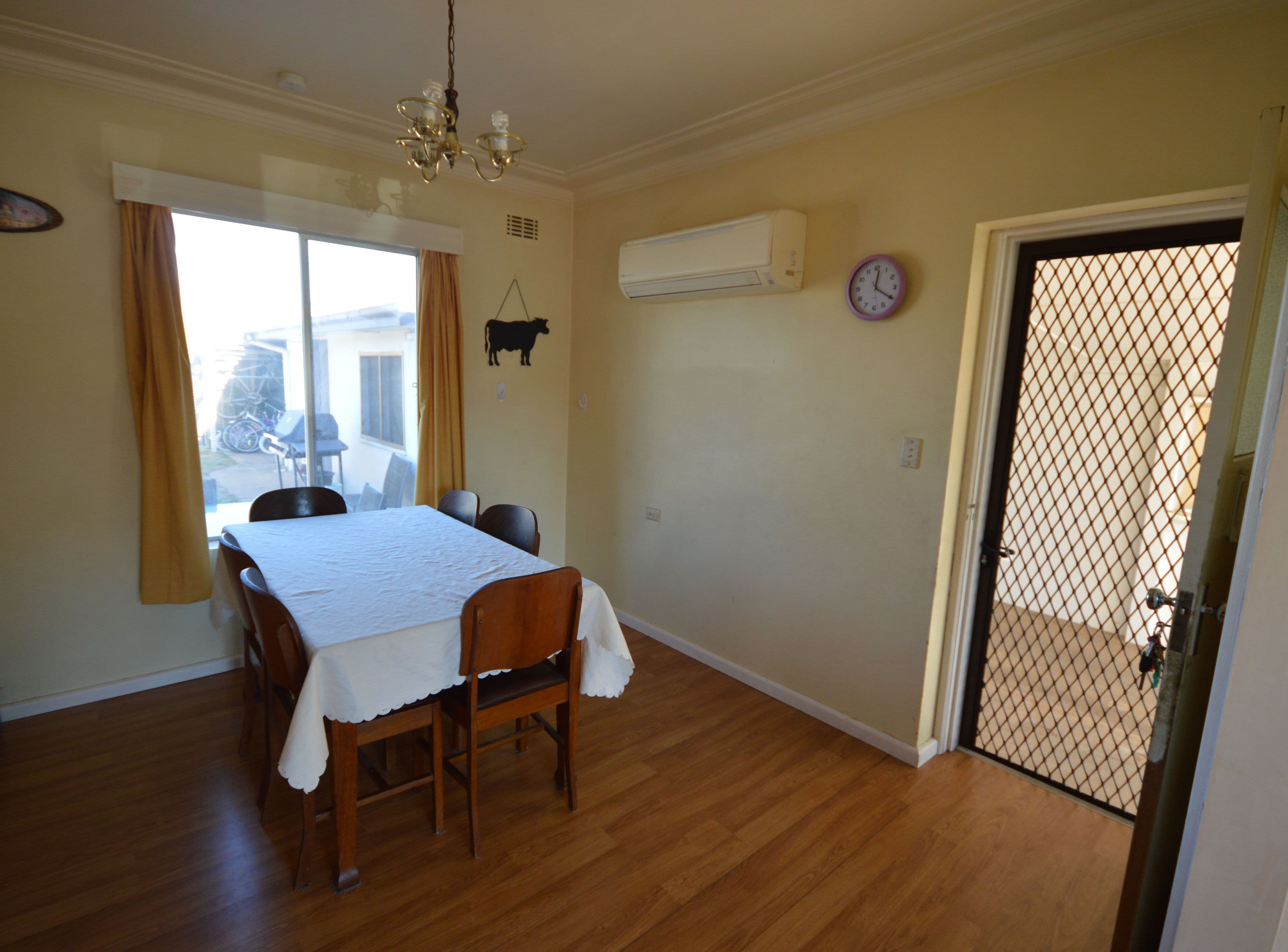 27 Courallie Street, Cowra - Thumbnail 3