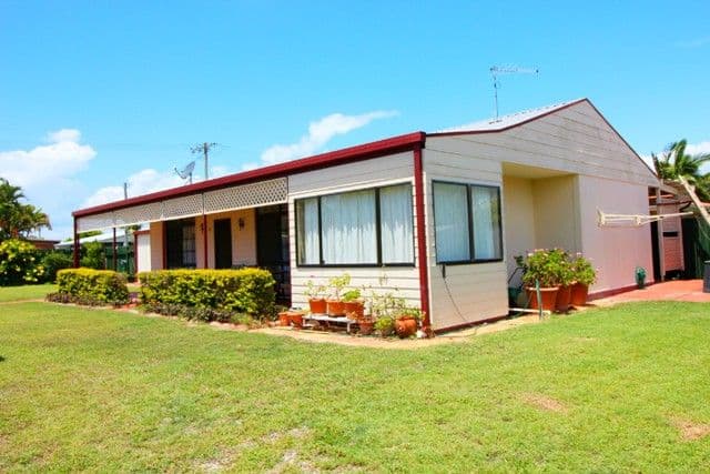 18 Alpinia Avenue, BANKSIA BEACH QLD 4507, Banksia Beach - Image 1