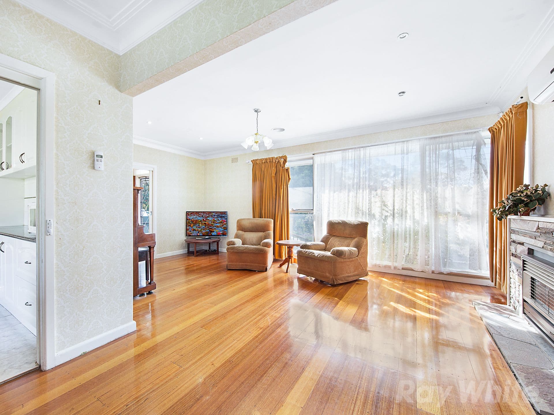 22 Stableford Avenue, Glen Waverley VIC 3150, Glen Waverley - Thumbnail 2