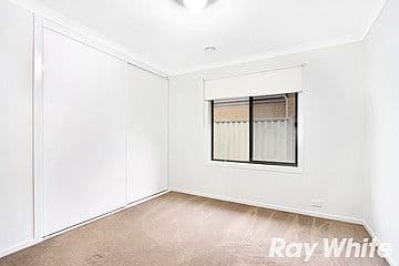 3 Morgan Way, Pakenham VIC 3810, Pakenham - Thumbnail 3
