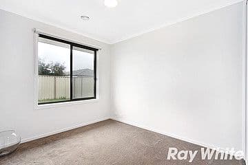 3 Morgan Way, Pakenham VIC 3810, Pakenham - Thumbnail 6