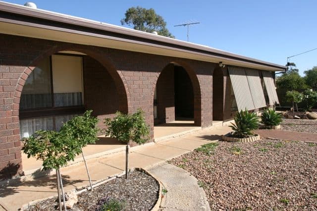 36 Harris Street, BALAKLAVA SA 5461, Balaklava - Image 1