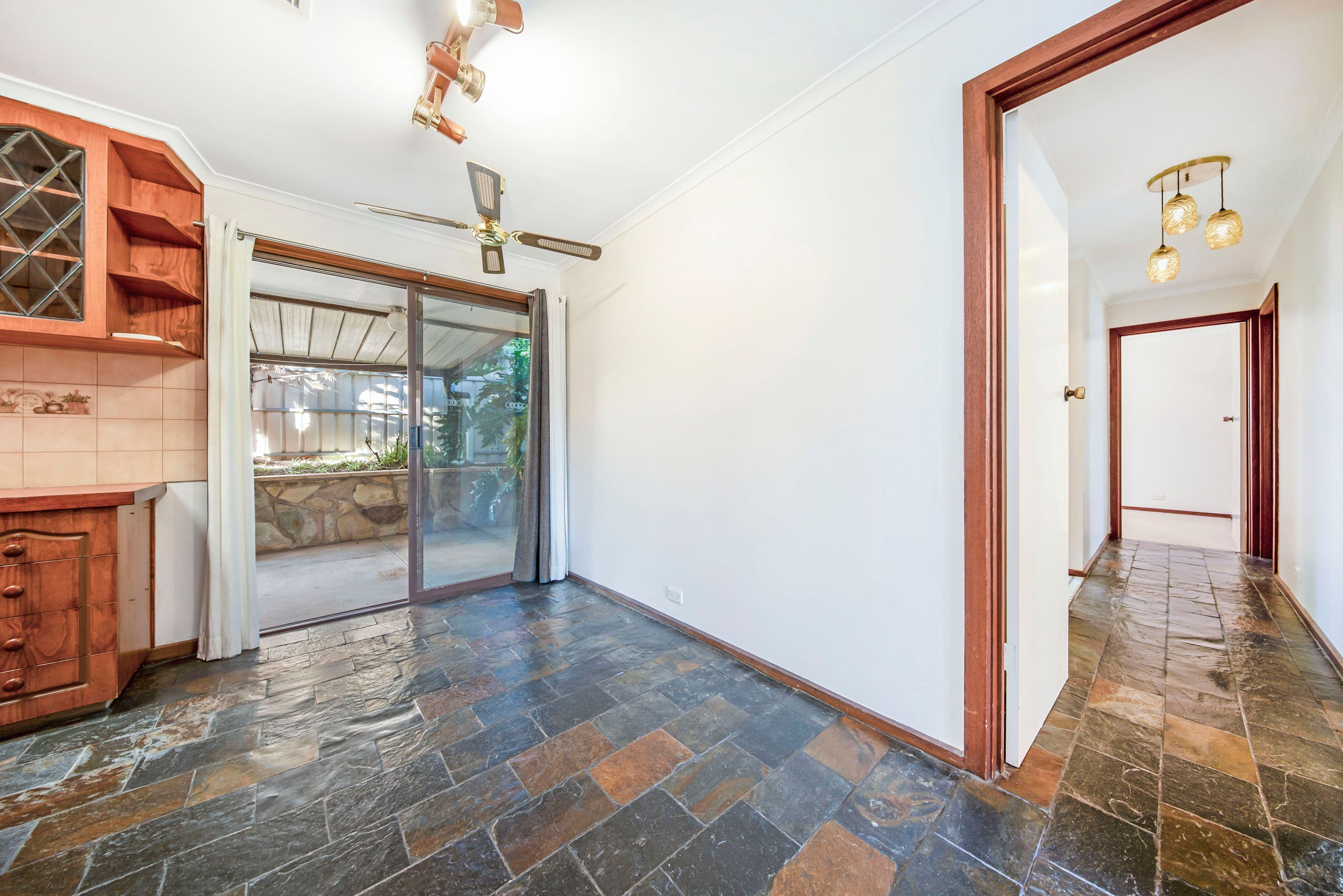 1 Finch Court, Modbury Heights SA 5092, Modbury Heights - Thumbnail 4