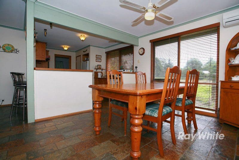 21 Browns Road, DEVON MEADOWS VIC 3977, Devon Meadows - Thumbnail 7