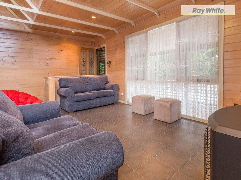 4 Burunda Road, Rosebud VIC 3939, Rosebud - Thumbnail 3