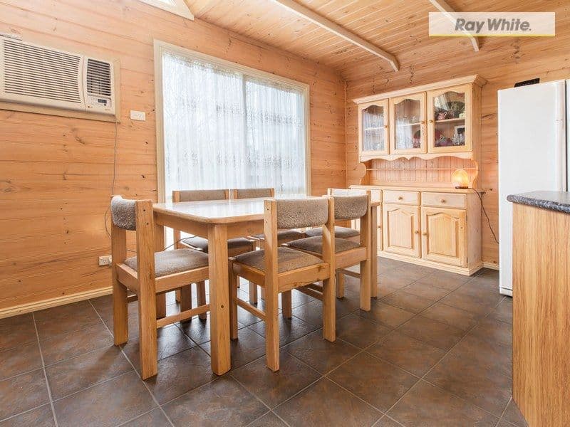 4 Burunda Road, Rosebud VIC 3939, Rosebud - Thumbnail 6