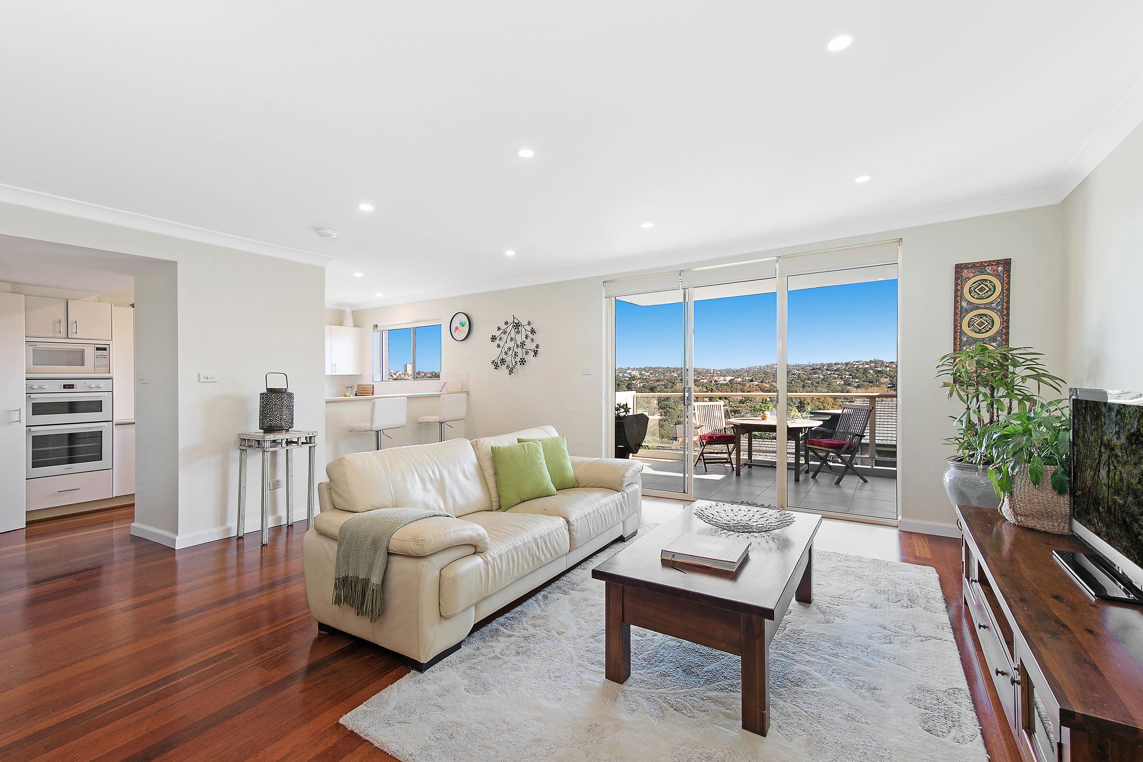 102 Lawrence Street, Freshwater - Image 1