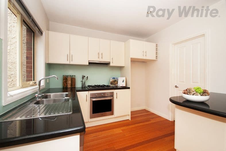 109 Gilbert Road, PRESTON VIC 3072, Preston - Thumbnail 4