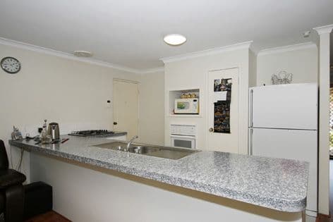 22 Salmon Gum Grove, BEECHBORO WA 6063, Beechboro - Thumbnail 2