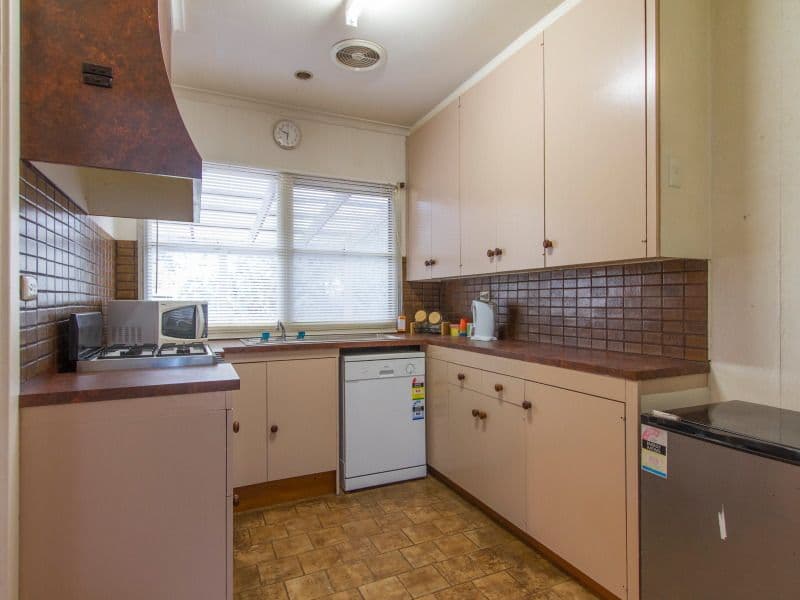 2 Hickory Crescent, FRANKSTON NORTH VIC 3200, Frankston North - Thumbnail 3