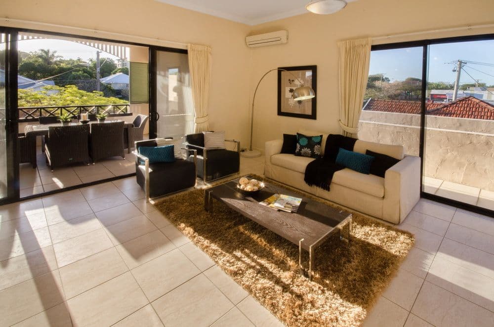47 Racecourse Road, HAMILTON QLD 4007, Hamilton - Thumbnail 2