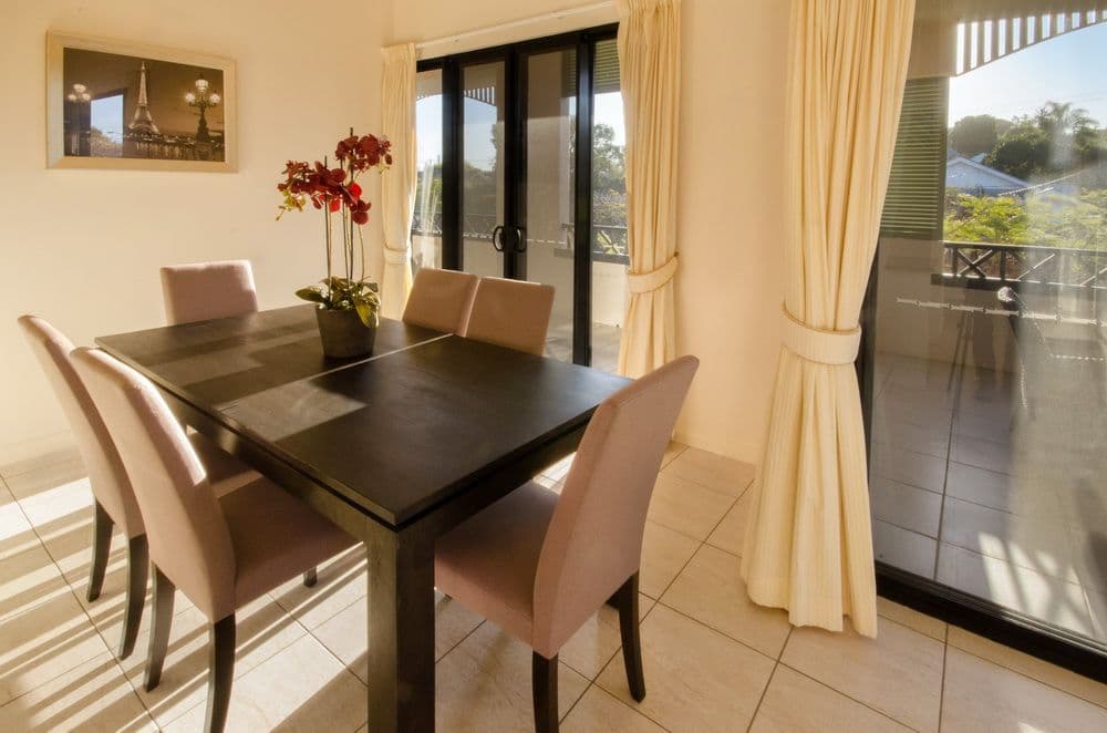 47 Racecourse Road, HAMILTON QLD 4007, Hamilton - Thumbnail 4