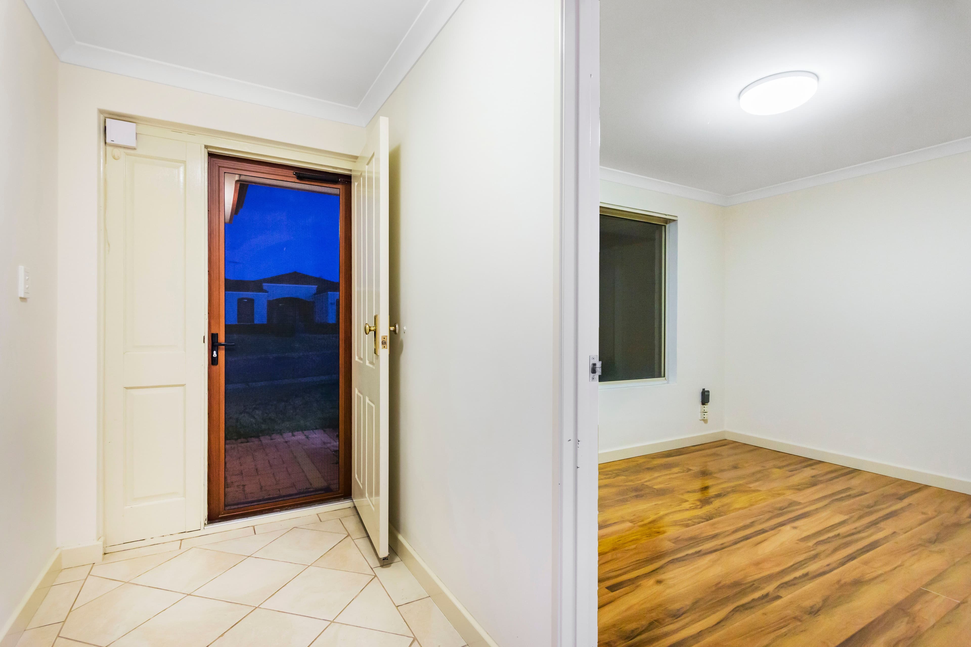 31 Brockwell Parkway, Landsdale WA 6065, Landsdale - Thumbnail 5