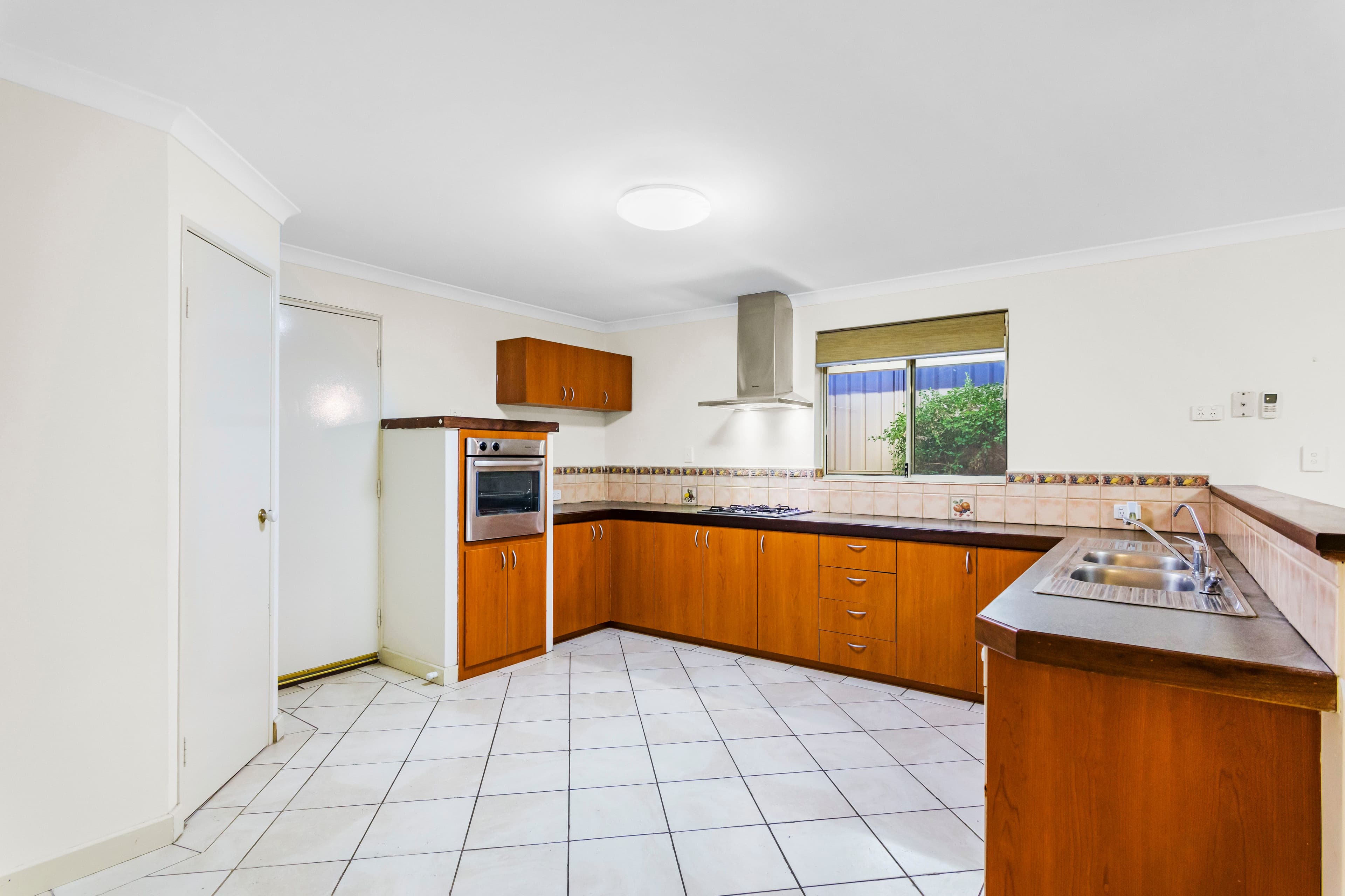 31 Brockwell Parkway, Landsdale WA 6065, Landsdale - Thumbnail 7