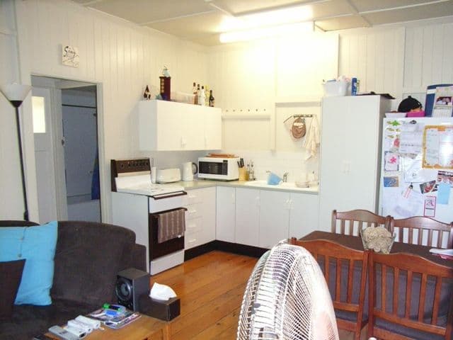 12 King Street, NORTH MACKAY QLD 4740, North Mackay - Thumbnail 3