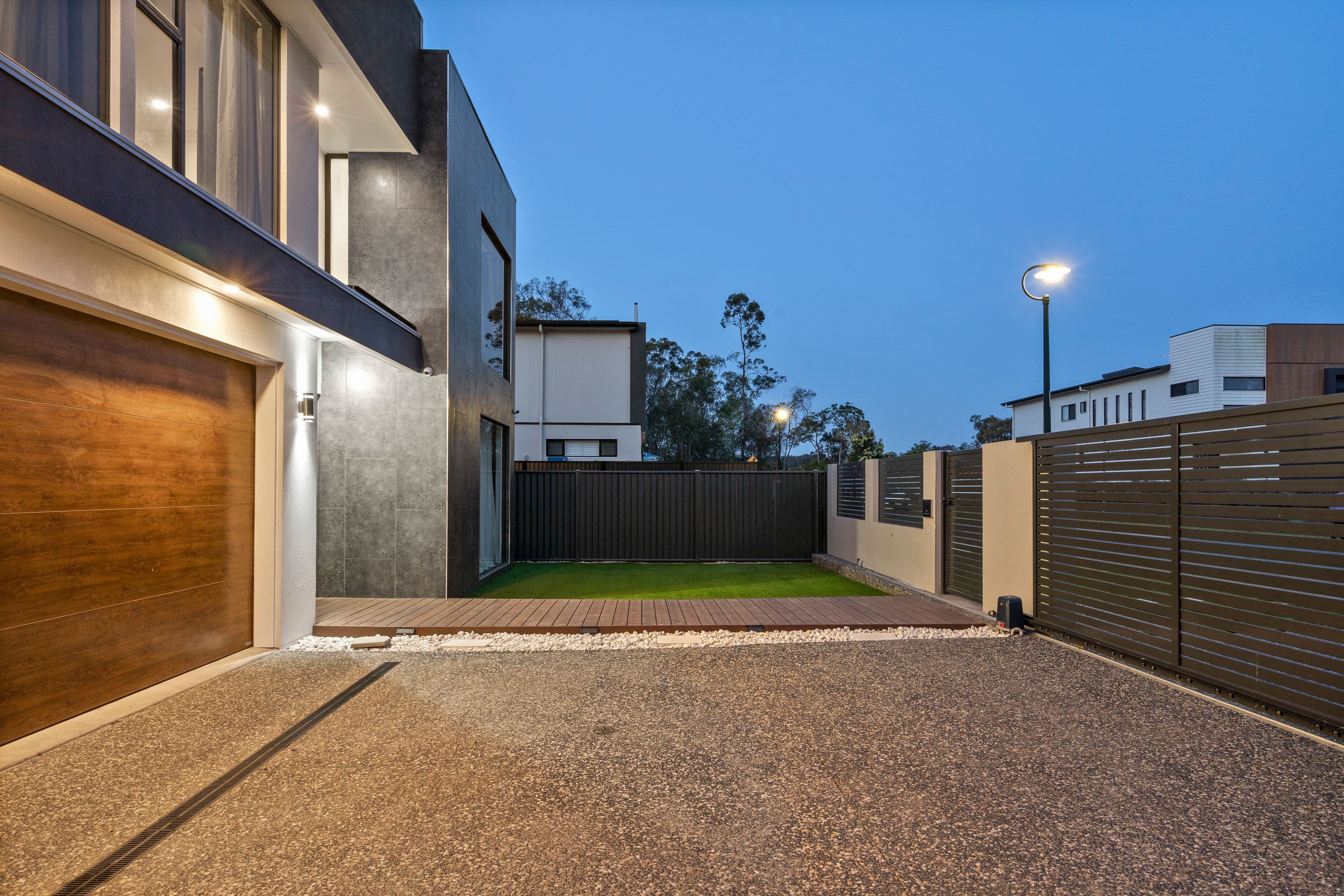 77 Neiwand Street, Calamvale QLD 4116, Calamvale - Thumbnail 2