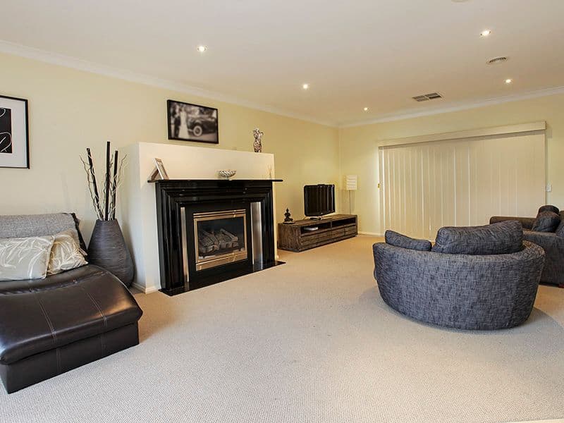 13 Waurn Park Court, BELMONT VIC 3216, Belmont - Thumbnail 7