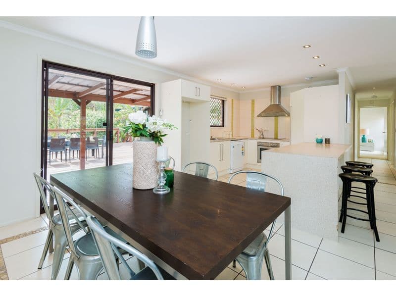 6 Osanna Street, Daisy Hill QLD 4127, Daisy Hill - Thumbnail 4