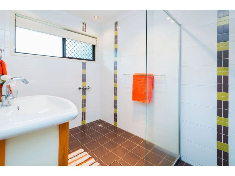 6 Osanna Street, Daisy Hill QLD 4127, Daisy Hill - Thumbnail 7