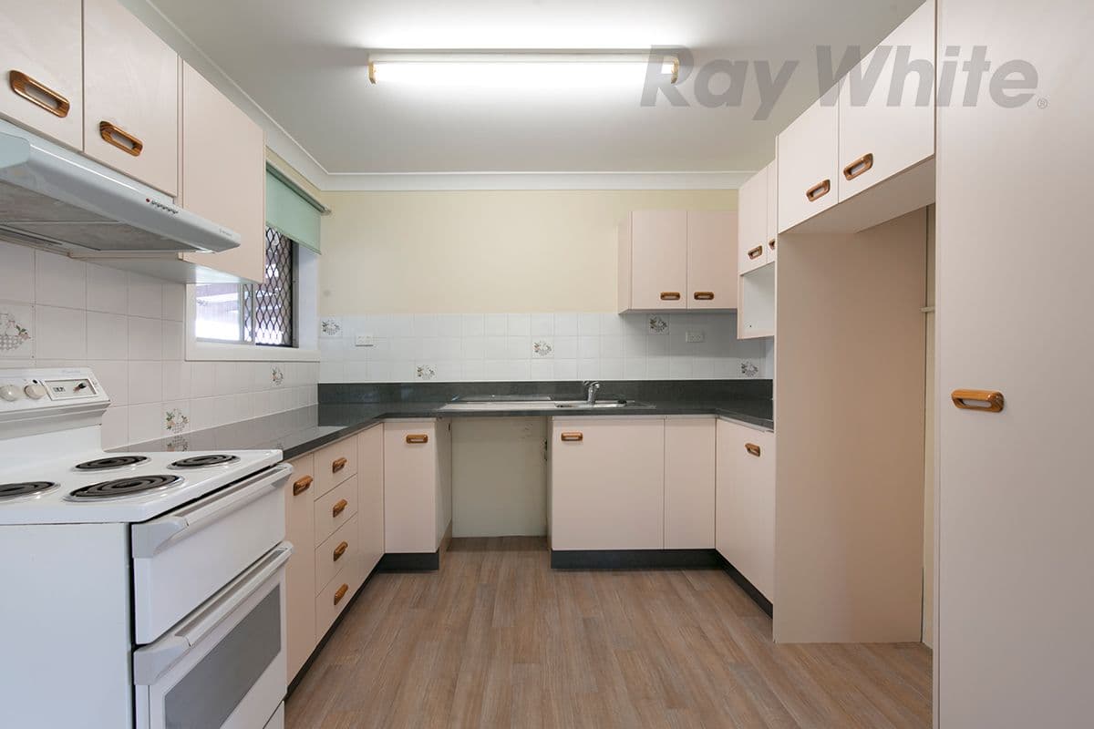 5 Kentlyn Street, Eight Mile Plains QLD 4113, Eight Mile Plains - Thumbnail 2