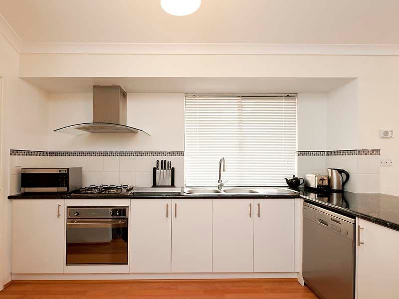 39 Pamplona Boulevard, PORT KENNEDY WA 6172, Port Kennedy - Thumbnail 4