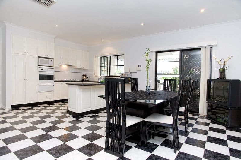 35 Buckland Crescent, Epping VIC 3076, Epping - Thumbnail 2
