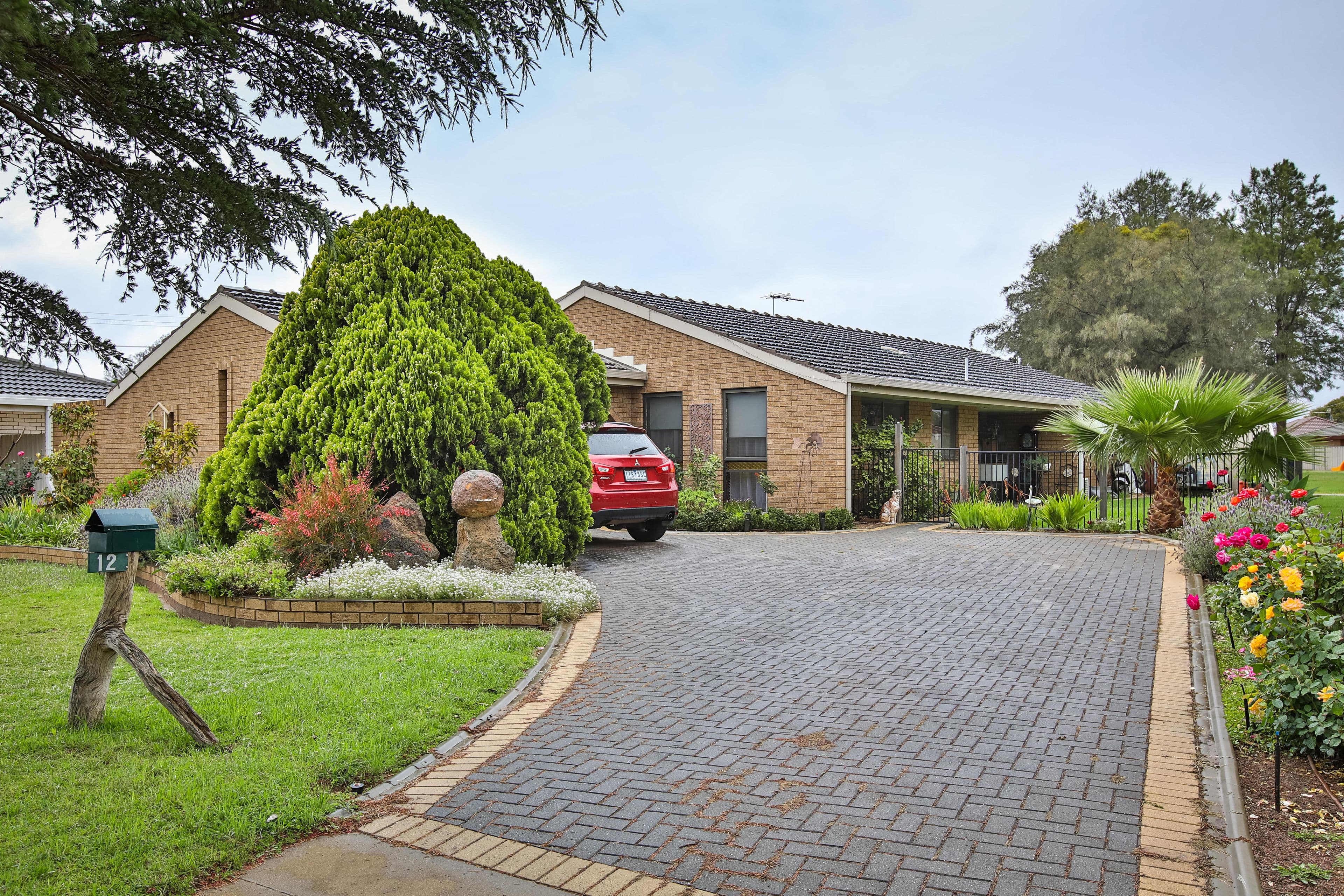 12 Elinda Court, Red Cliffs VIC 3496, Red Cliffs - Thumbnail 2