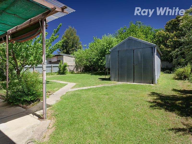 57 Queen Elizabeth Drive, TALLANGATTA VIC 3700, Tallangatta - Thumbnail 4