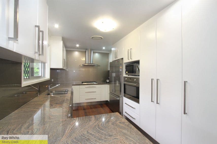 8 Janelle Street, ASPLEY QLD 4034, Aspley - Thumbnail 6