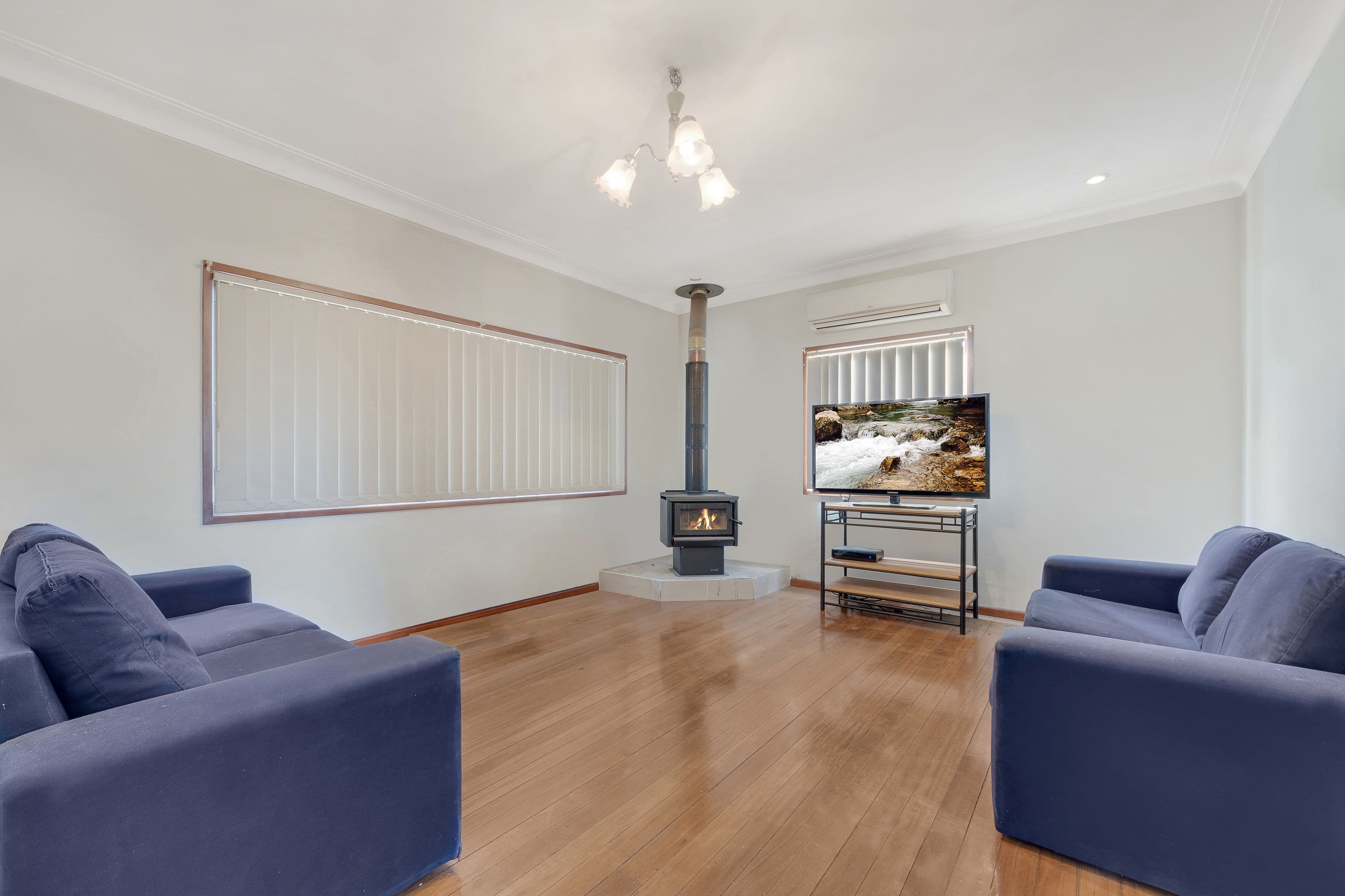 13 Cyprus Street, Macquarie Fields - Thumbnail 3