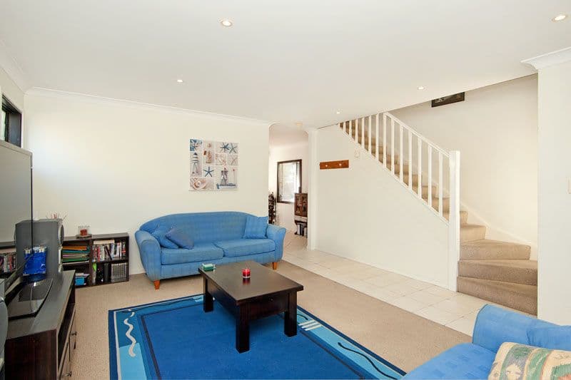 7 Yethonga Avenue, BLUE BAY NSW 2261, Blue Bay - Thumbnail 5